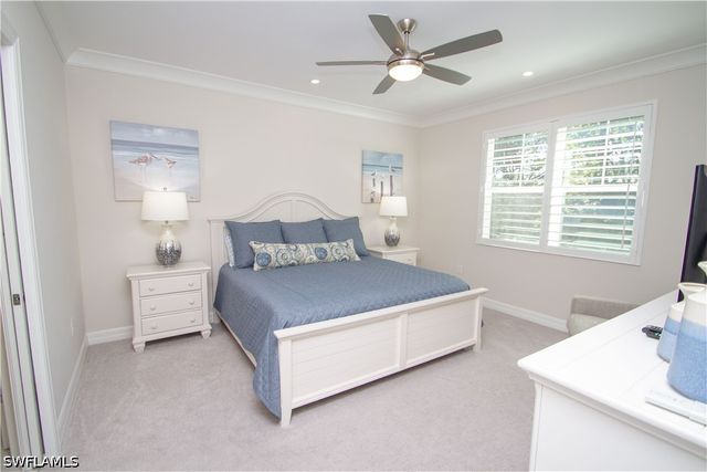 232 Indies DR E 101, Naples, FL 34114