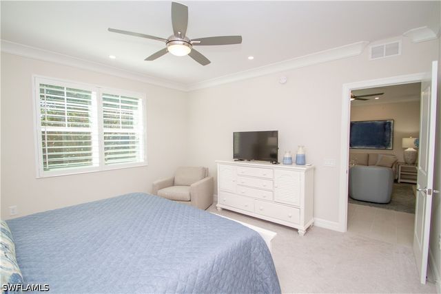 232 Indies DR E 101, Naples, FL 34114