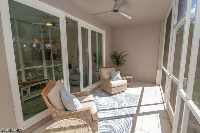 232 Indies DR E 101, Naples, FL 34114