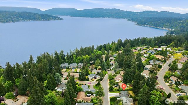 1011 179th Place NE, Bellevue, WA 98008