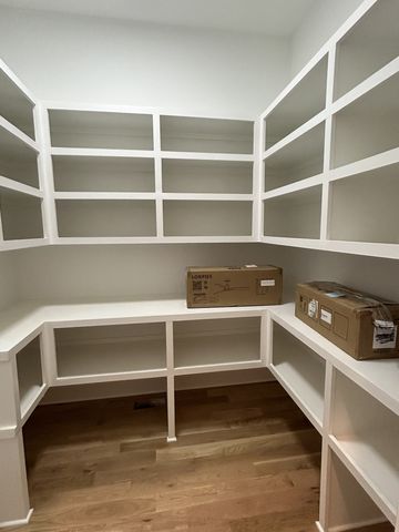 310 McKennell Dr, Nashville, TN 37206