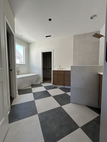 310 McKennell Dr, Nashville, TN 37206