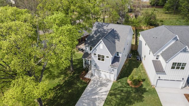 310 McKennell Dr, Nashville, TN 37206