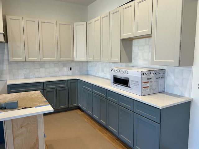 310 McKennell Dr, Nashville, TN 37206