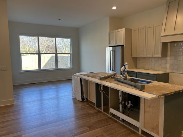 310 McKennell Dr, Nashville, TN 37206