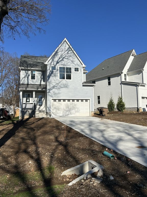 310 McKennell Dr, Nashville, TN 37206