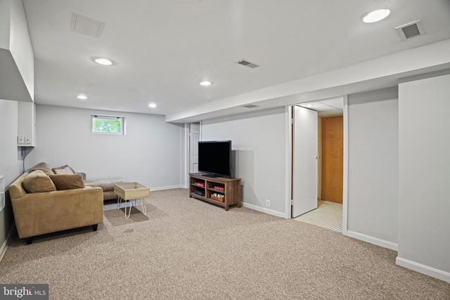 1907 BRISBANE ST, Silver Spring, MD 20902