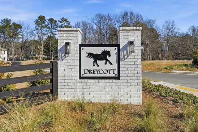 2703 Dreycott Lane, Lawrenceville, GA 30043