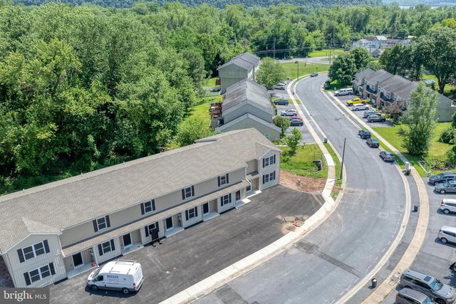 50 PETERSBURG LN, Duncannon, PA 17020