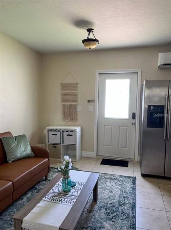 Image 39 of property listing at 6509 SAWYER PLACE, Tampa, FL 33634