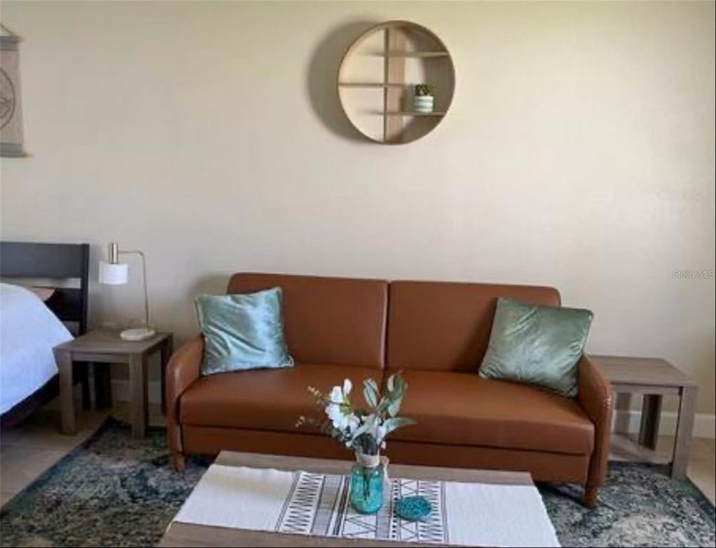 Image 41 of property listing at 6509 SAWYER PLACE, Tampa, FL 33634