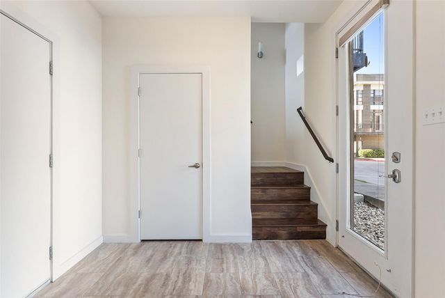 6000 S Congress Ave 201, Austin, TX 78745