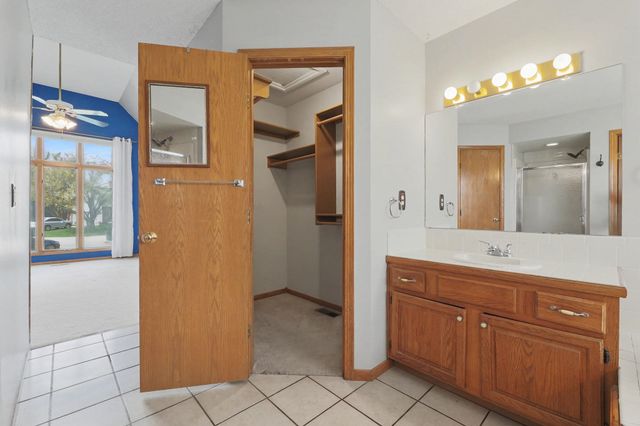 2544 N Fox Run Ct, Wichita, KS 67226