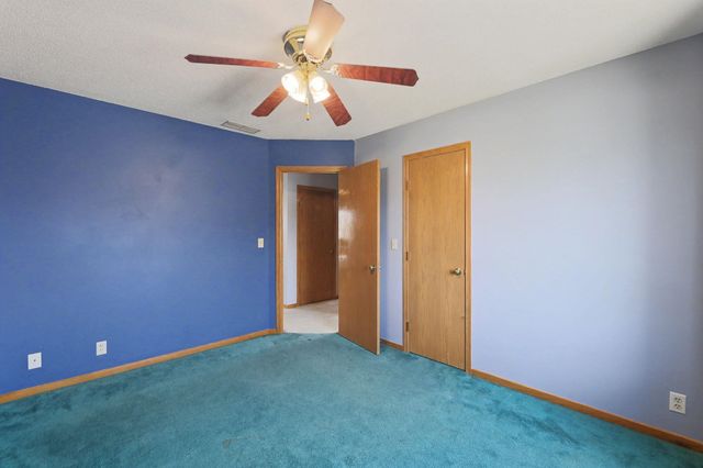 2544 N Fox Run Ct, Wichita, KS 67226