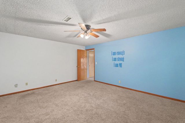 2544 N Fox Run Ct, Wichita, KS 67226