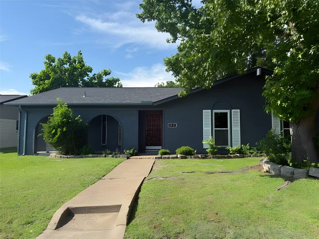 1721 Melrose Street, Garland, TX 75042