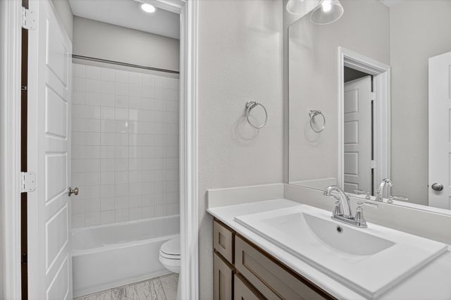 6330 Oakbend Circle 6330, Fort Worth, TX 76132