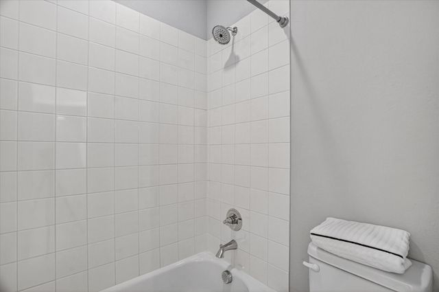6330 Oakbend Circle 6330, Fort Worth, TX 76132