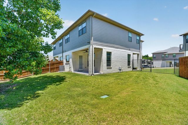 6330 Oakbend Circle 6330, Fort Worth, TX 76132