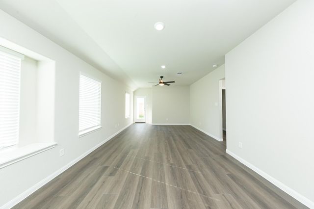 9213 Crestone Peak Drive, Willis, TX 77318