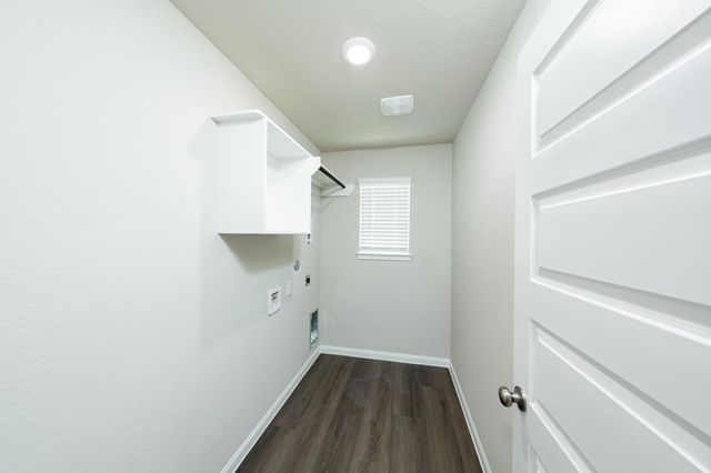 9213 Crestone Peak Drive, Willis, TX 77318