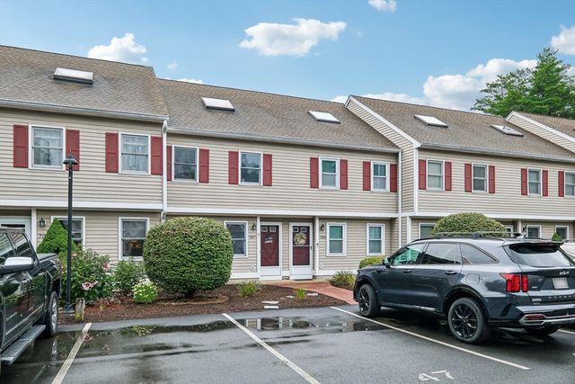 707 Brookline Way 707, Rockland, MA 02370
