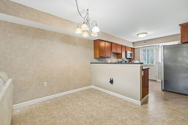 707 Brookline Way 707, Rockland, MA 02370