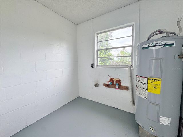 2559 ELM AVENUE, Lake Wales, FL 33898