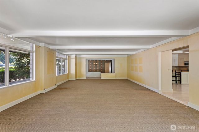 10260 Kaylen PL, Bellevue, WA 98004