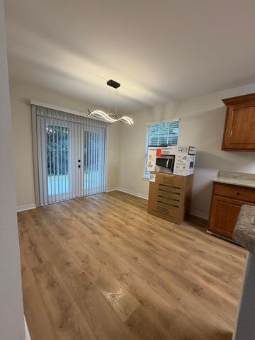 420 E Williams Avenue, Crestview, FL 32539