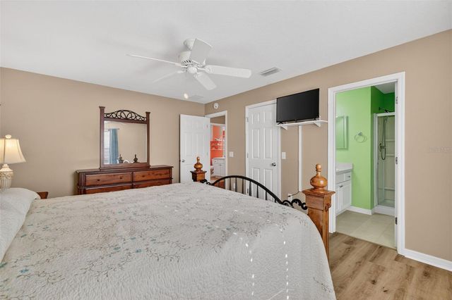 2552 MARIEL WAY, The Villages, FL 32162