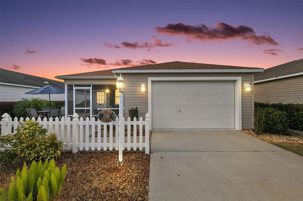 2552 MARIEL WAY, The Villages, FL 32162