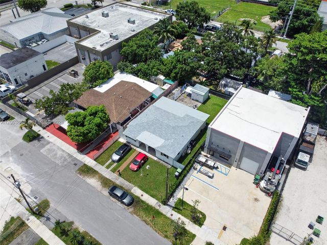 7151 SW 42nd Street, Miami, FL 33155