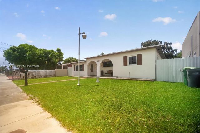 7151 SW 42nd Street, Miami, FL 33155