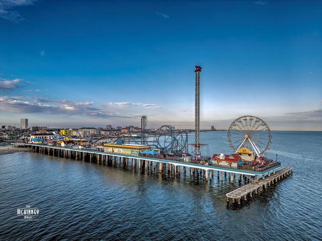 11366 Beachside, Galveston, TX 77554