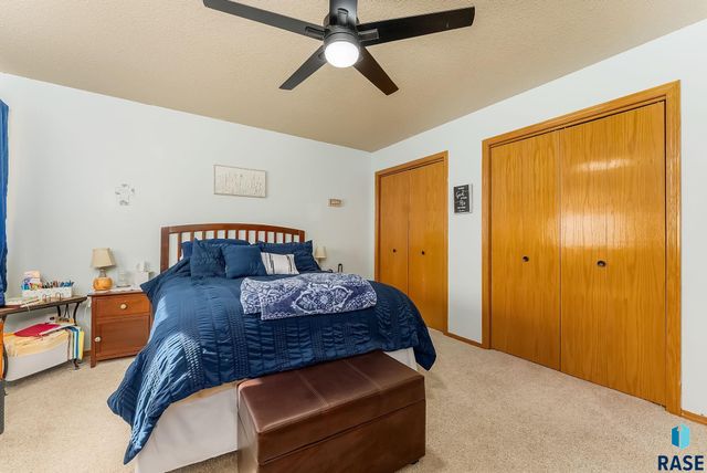 5501 W Clay St Street, Sioux Falls, SD 57106