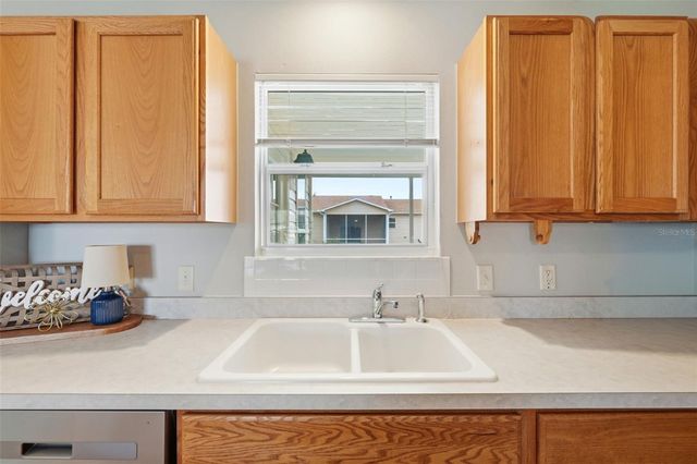 2454 MORVEN PARK WAY, The Villages, FL 32162