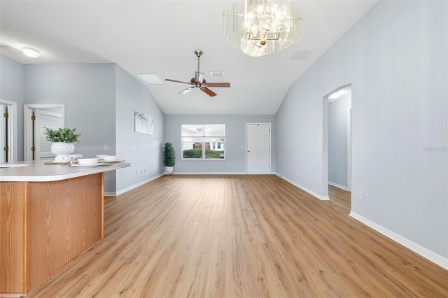 2454 MORVEN PARK WAY, The Villages, FL 32162