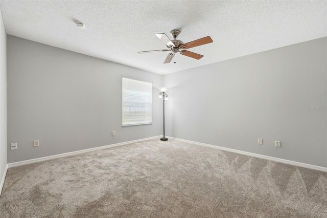 2454 MORVEN PARK WAY, The Villages, FL 32162