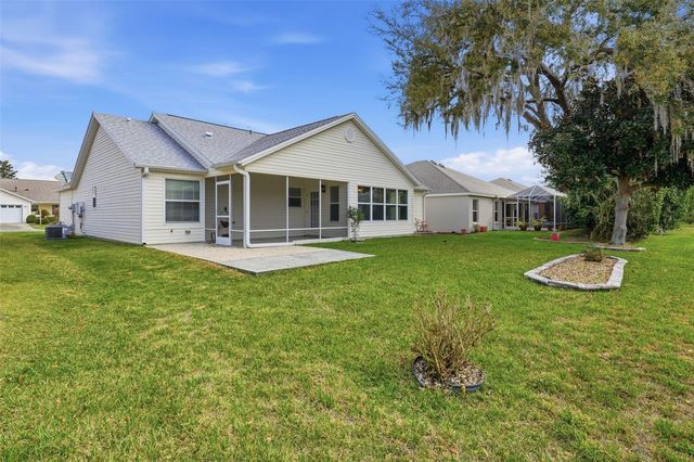 2454 MORVEN PARK WAY, The Villages, FL 32162