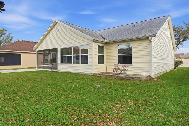 2454 MORVEN PARK WAY, The Villages, FL 32162