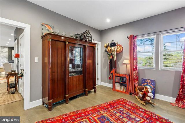 9410 BALFOUR CT, Bethesda, MD 20814