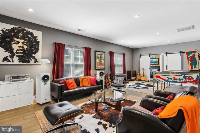9410 BALFOUR CT, Bethesda, MD 20814