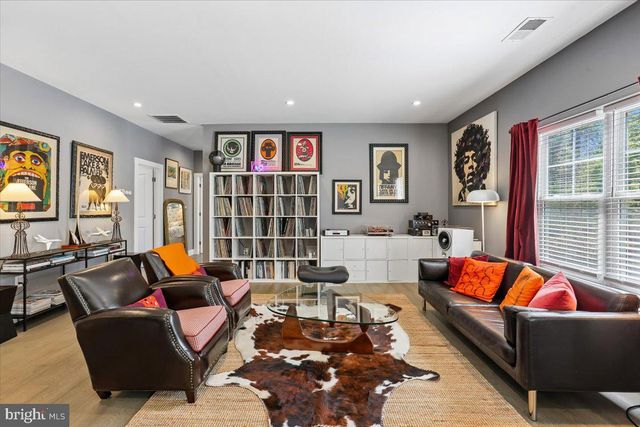9410 BALFOUR CT, Bethesda, MD 20814
