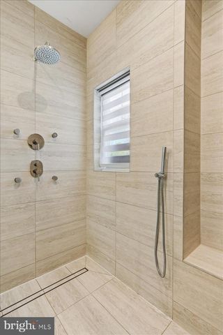 9410 BALFOUR CT, Bethesda, MD 20814