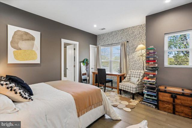 9410 BALFOUR CT, Bethesda, MD 20814