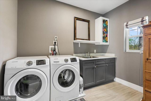 9410 BALFOUR CT, Bethesda, MD 20814