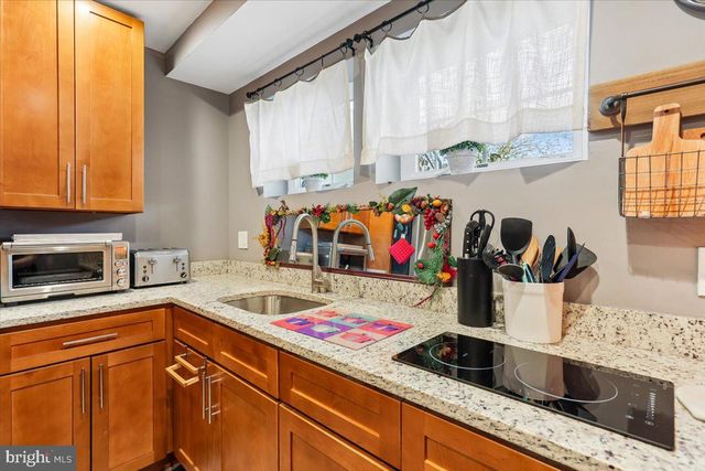 9410 BALFOUR CT, Bethesda, MD 20814