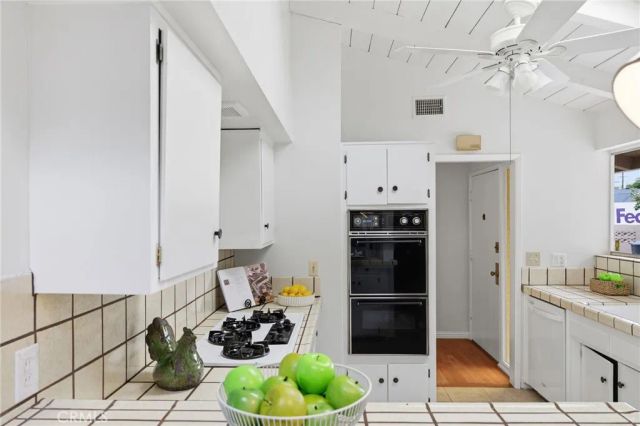 3205 Sonoma, Torrance, CA 90503