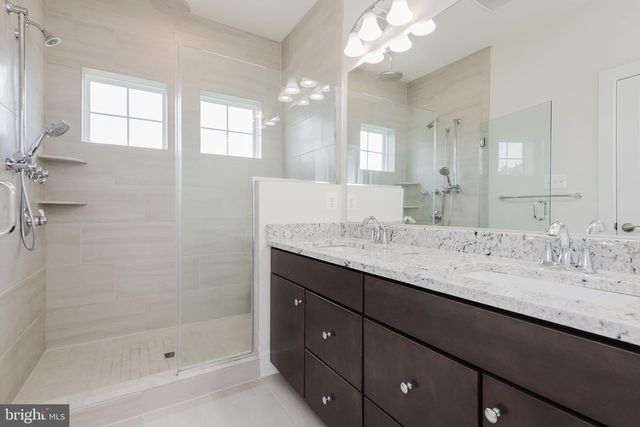 8375 AMBER BEACON CIR, Millersville, MD 21108